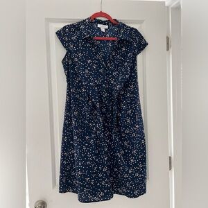 Motherhood maternity short sleeve dress.